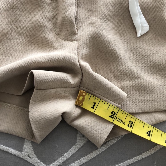 Wilfred beige shorts - Picture 6 of 6